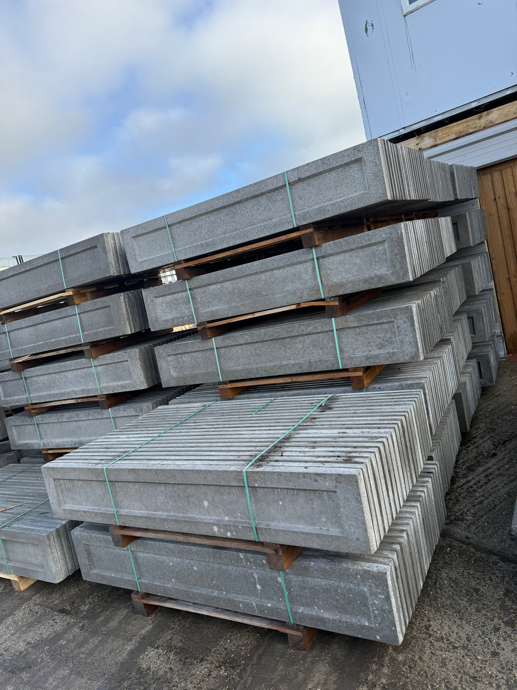 1ft (12") Recessed Concrete Gravel Board